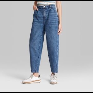 Wild Fable Women’s Super High Rise Balloon Leg Jean